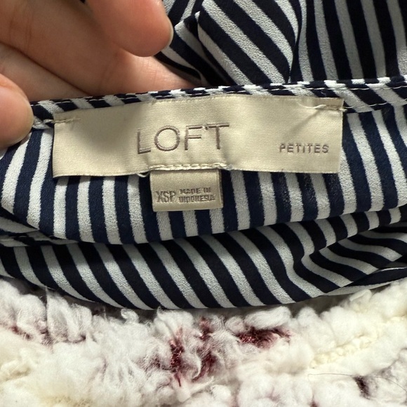 LOFT Black and White Striped V-Neck Blouse - Picture 4 of 5